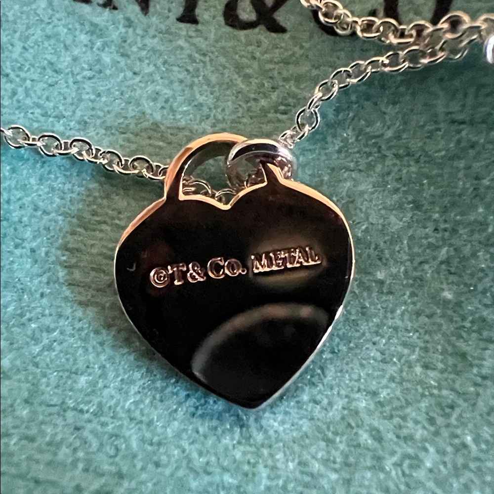 Tiffany double mini heart sterling necklace - Picture 4 of 7